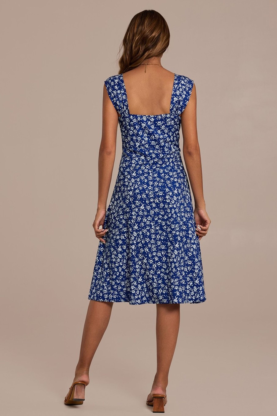 Wholesale Floral Sleeveless Square Neck Buttons Midi Dress Blue