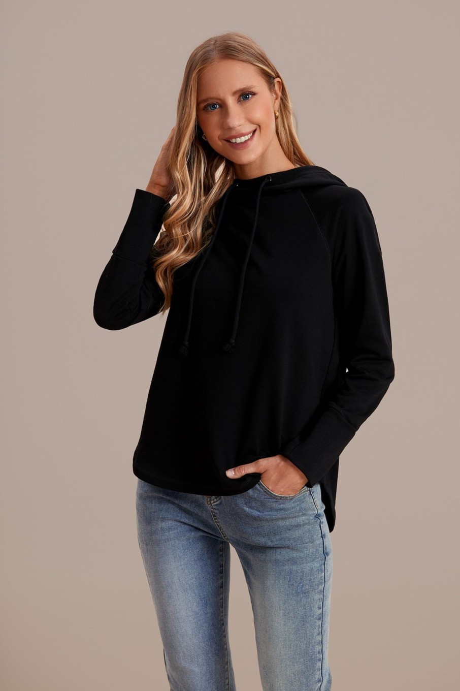 Wholesale Long Sleeve Hooded Top Black