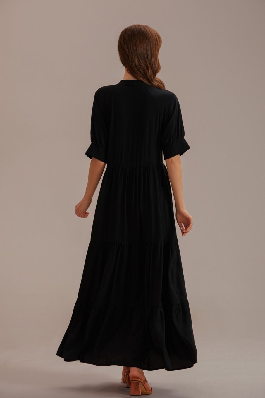 Best Short Sleeve High Neck Tiered Maxi Dress Black