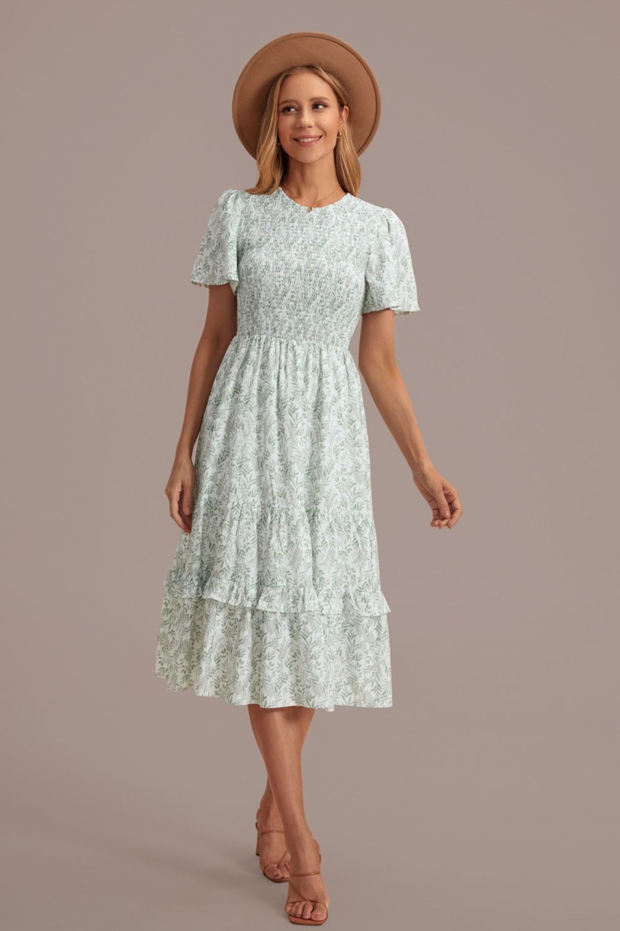 Best Floral Round Neck Short Sleeve Tiered Midi Dress Light Green