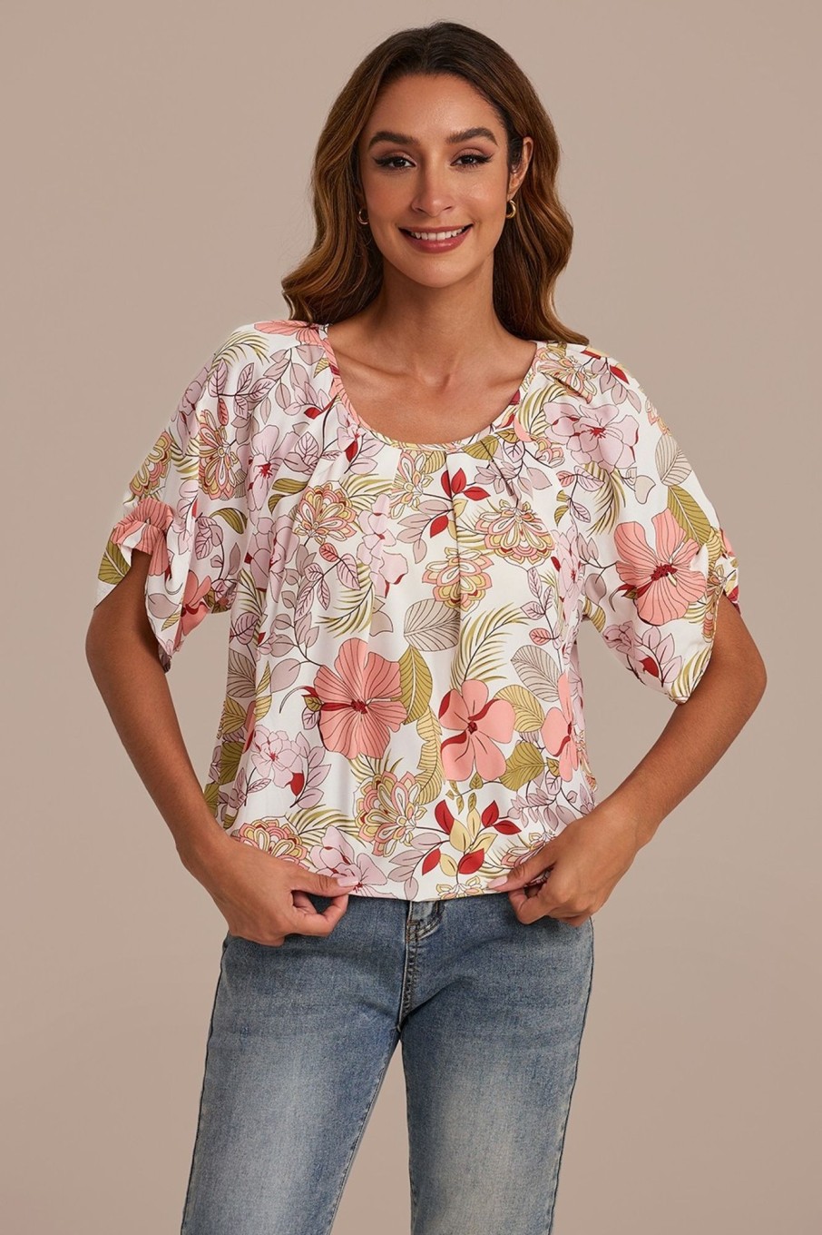 Wholesale Floral Short Sleeve Pleated Neck Bubble Hem Blouse Multi