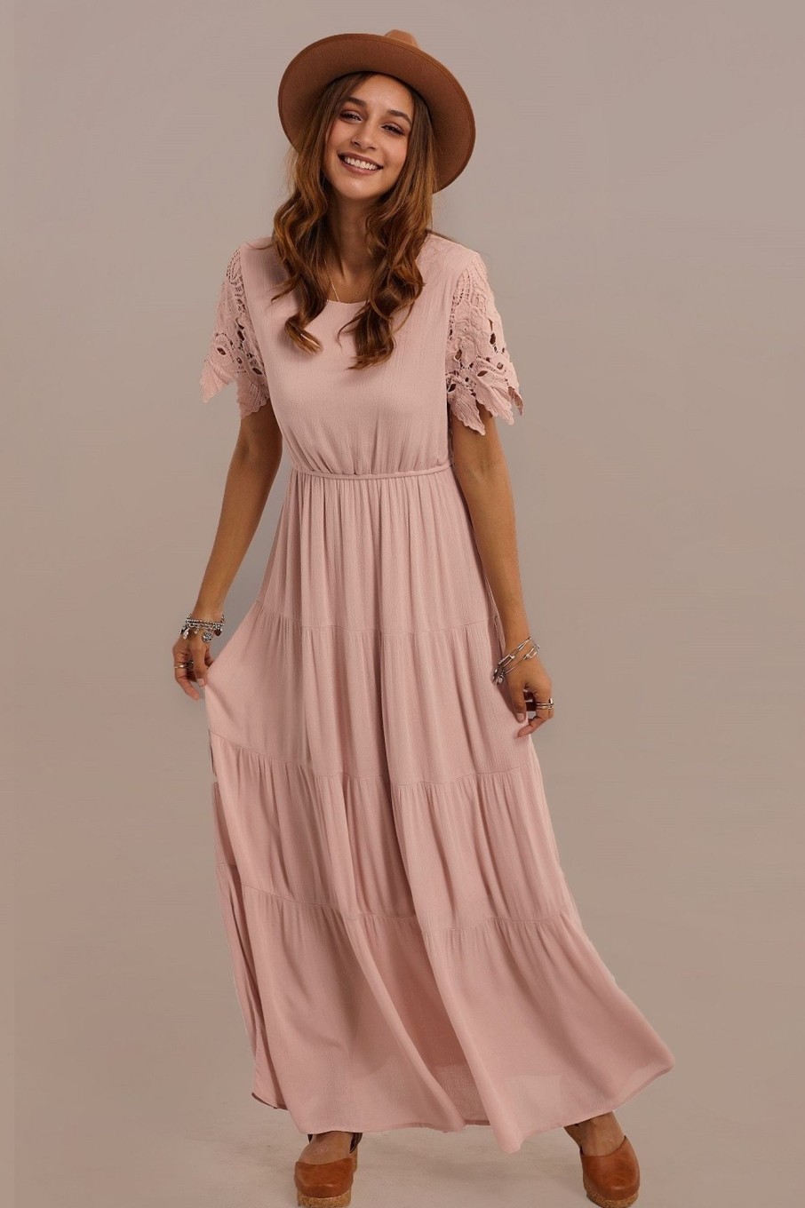 Online Short Sleeve Round Neck Elastic Waist Maxi Dress