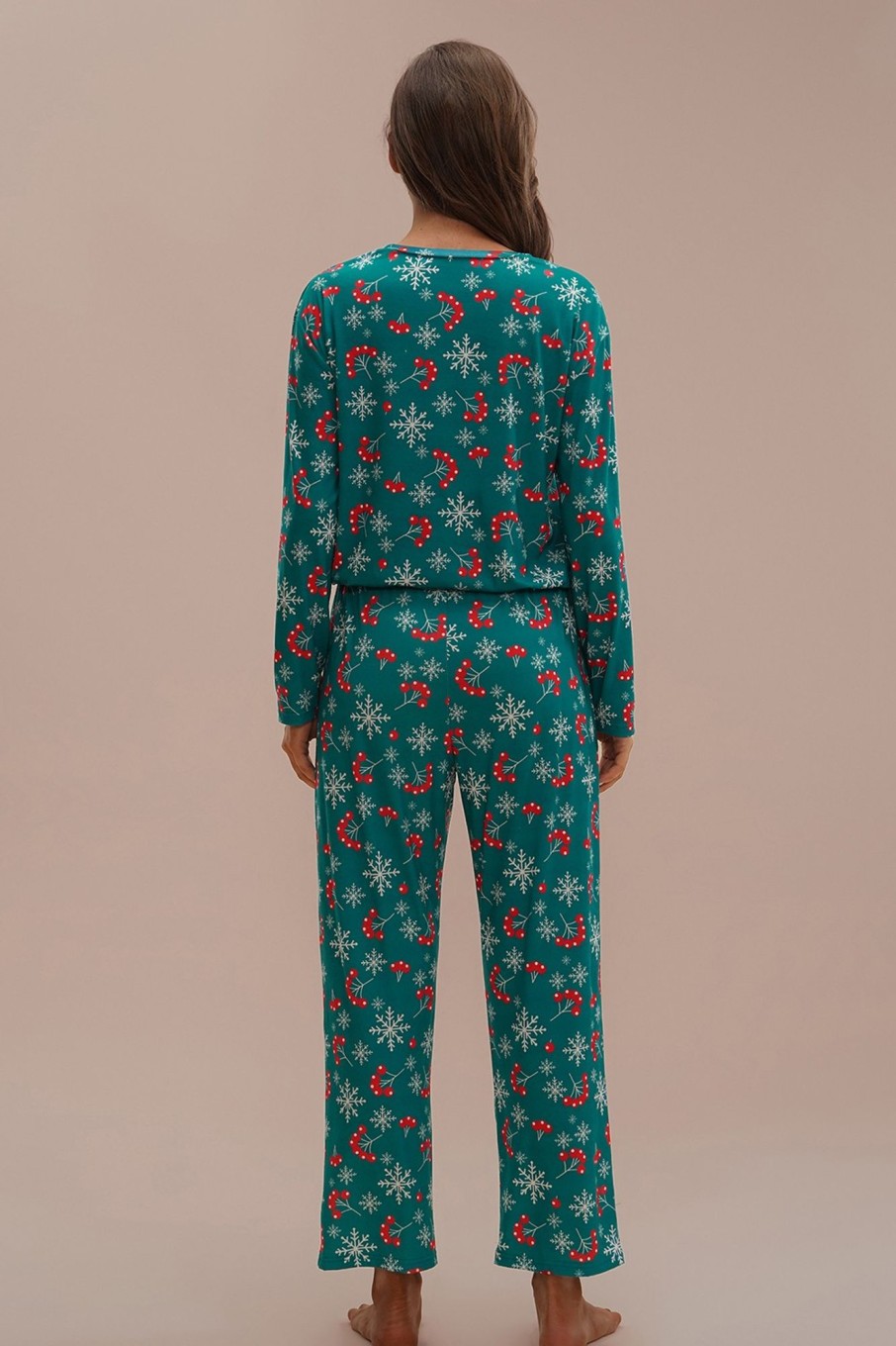 Wholesale Snowflake Print Long Sleeve Round Neck Pj Set Dark Green