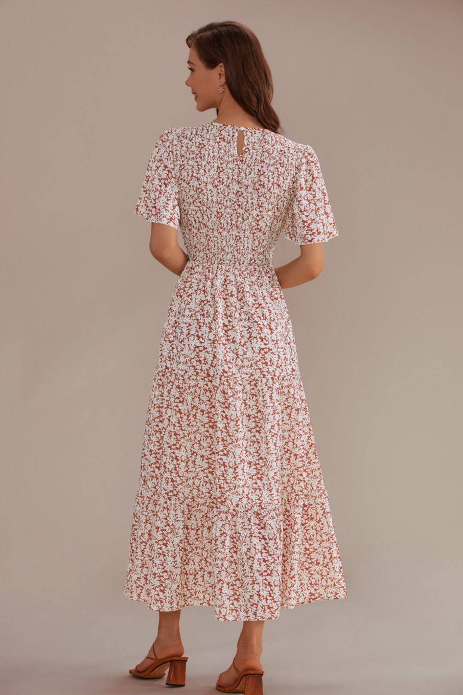 Best Short Sleeve Round Neck Smocked Maxi Dress Floral