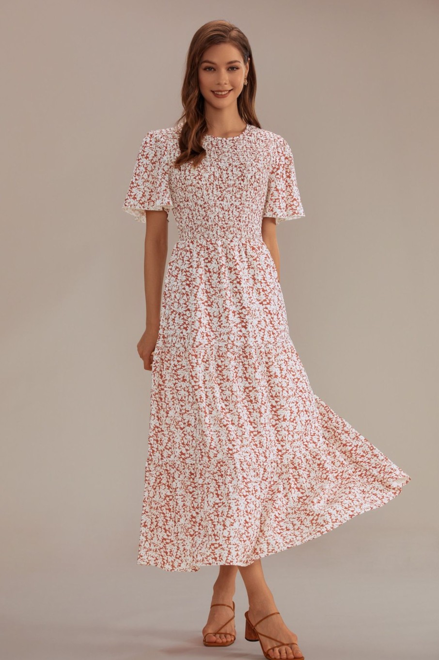 Best Short Sleeve Round Neck Smocked Maxi Dress Floral