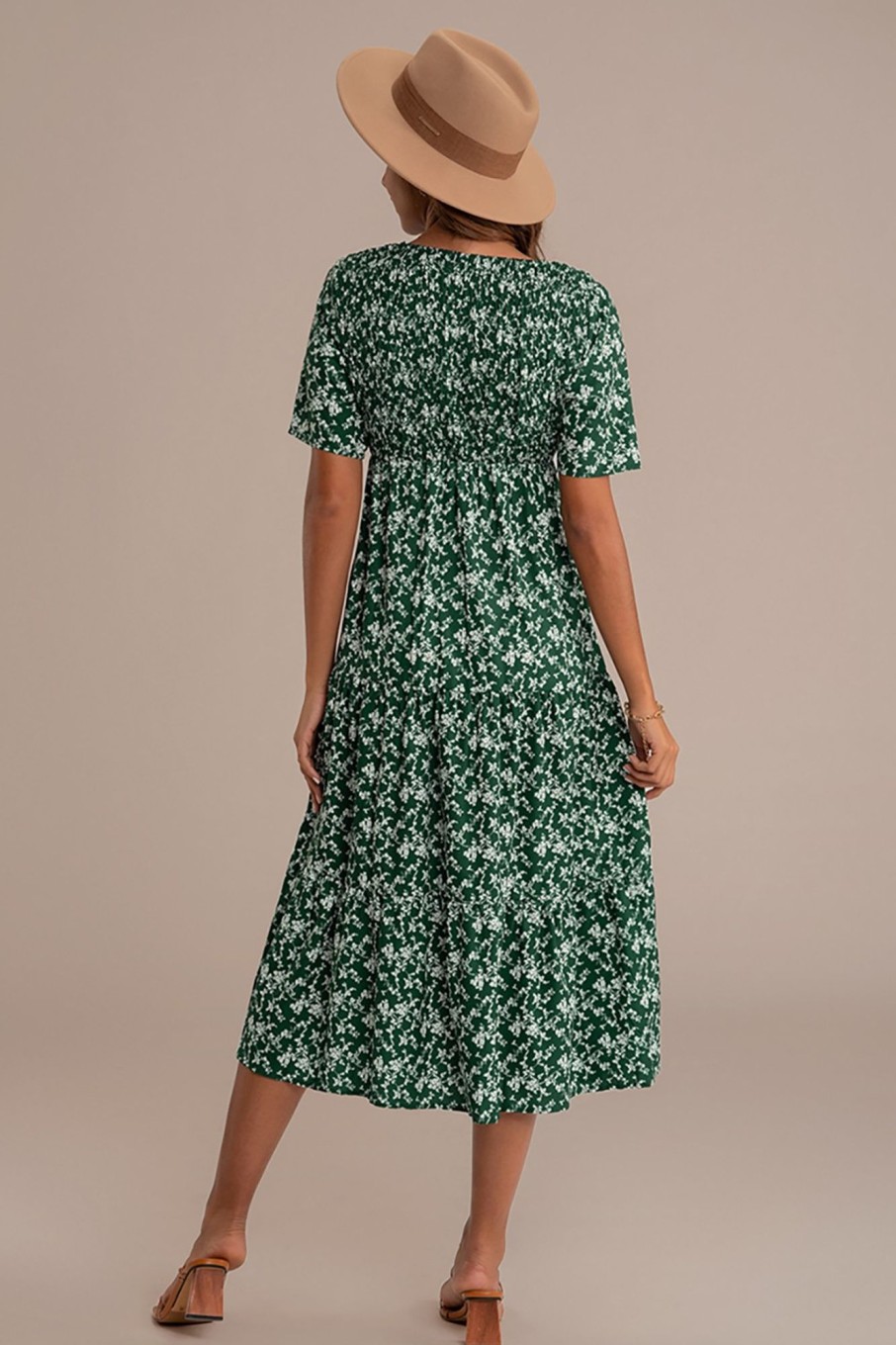 New Short Sleeve Round Neck Smocked Midi Dress Green