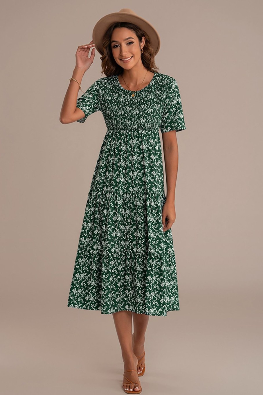 New Short Sleeve Round Neck Smocked Midi Dress Green