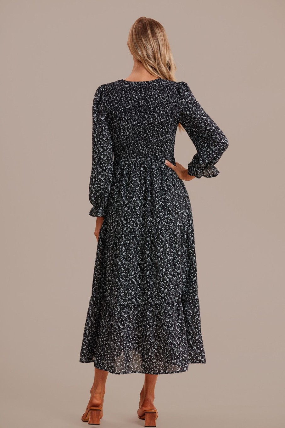 New Floral Ruffle Sleeve Round Neck Maxi Dress Black