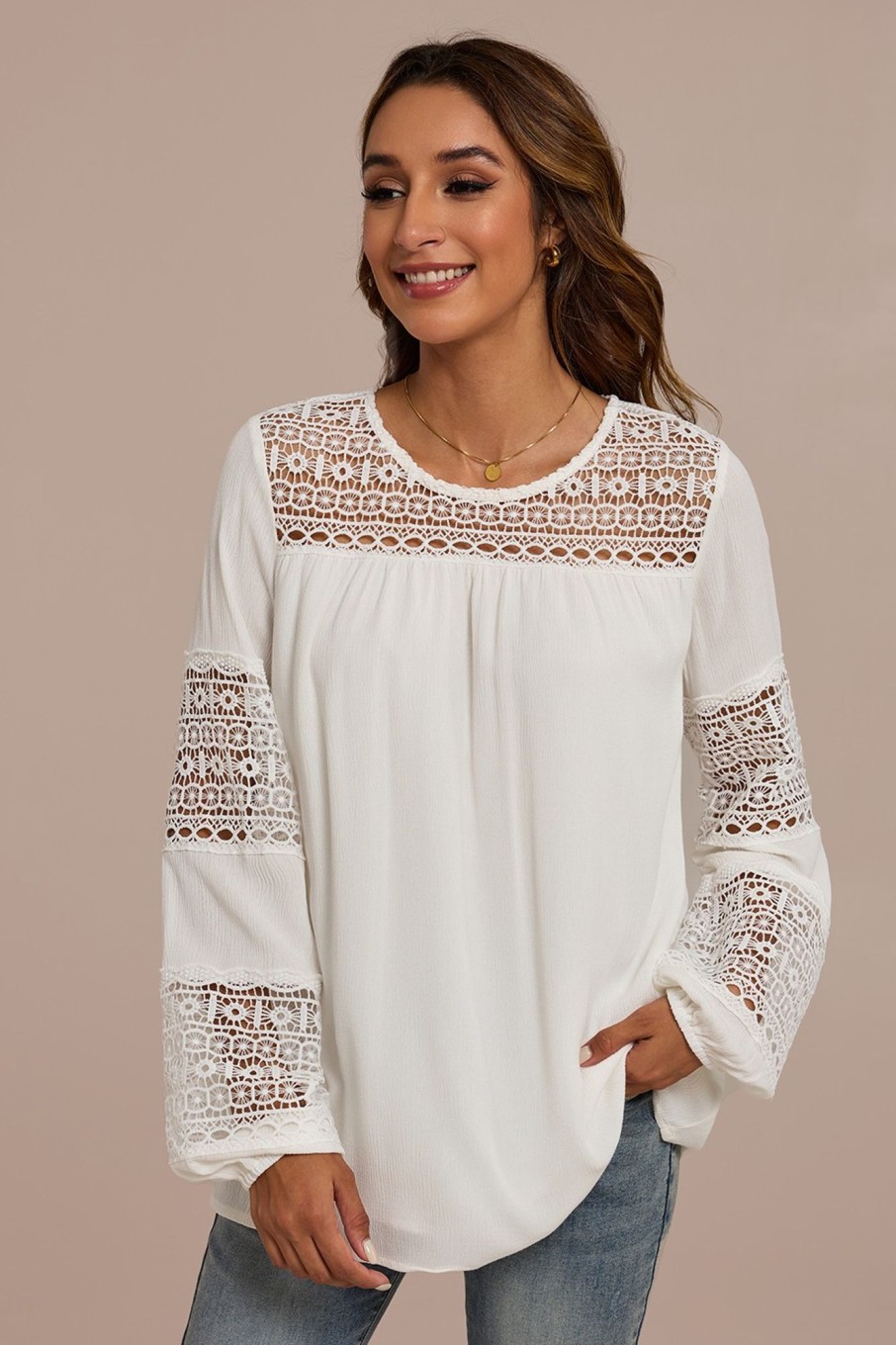 Wholesale Long Sleeve Round Neck Hollow Blouse White