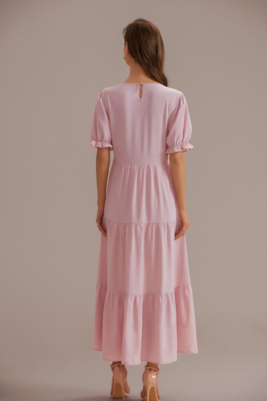 New Short Ruffle Sleeve Round Neck Tiered Midi Dress Pink