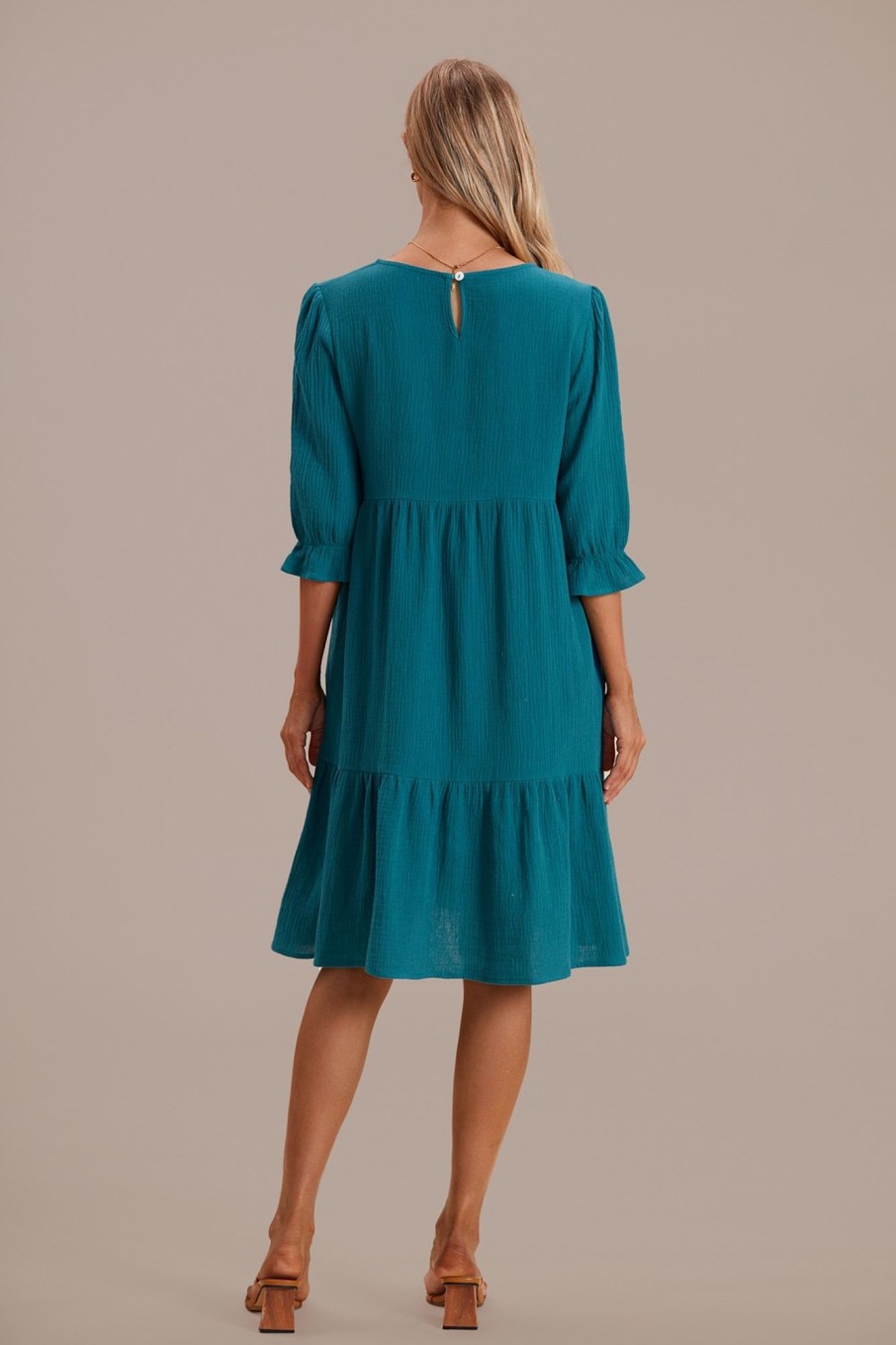 Wholesale Puff 3/4 Length Sleeve Button Up Tiered Midi Dress Green