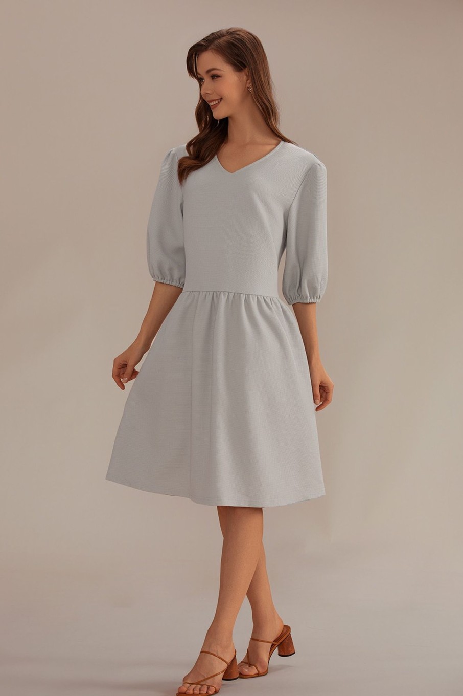 Online Short Puff Sleeve V Neck Midi Dress Sage