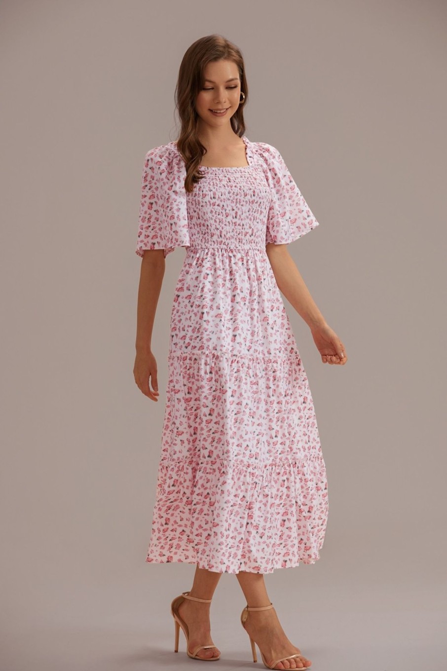 Wholesale Floral Short Sleeve Square Neck Smocked Tiered Midi Dress Pink