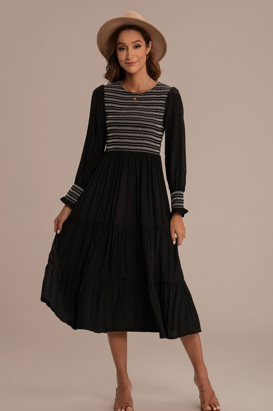 Online Long Sleeve Round Neck Stripe Shirring Midi Dress Black