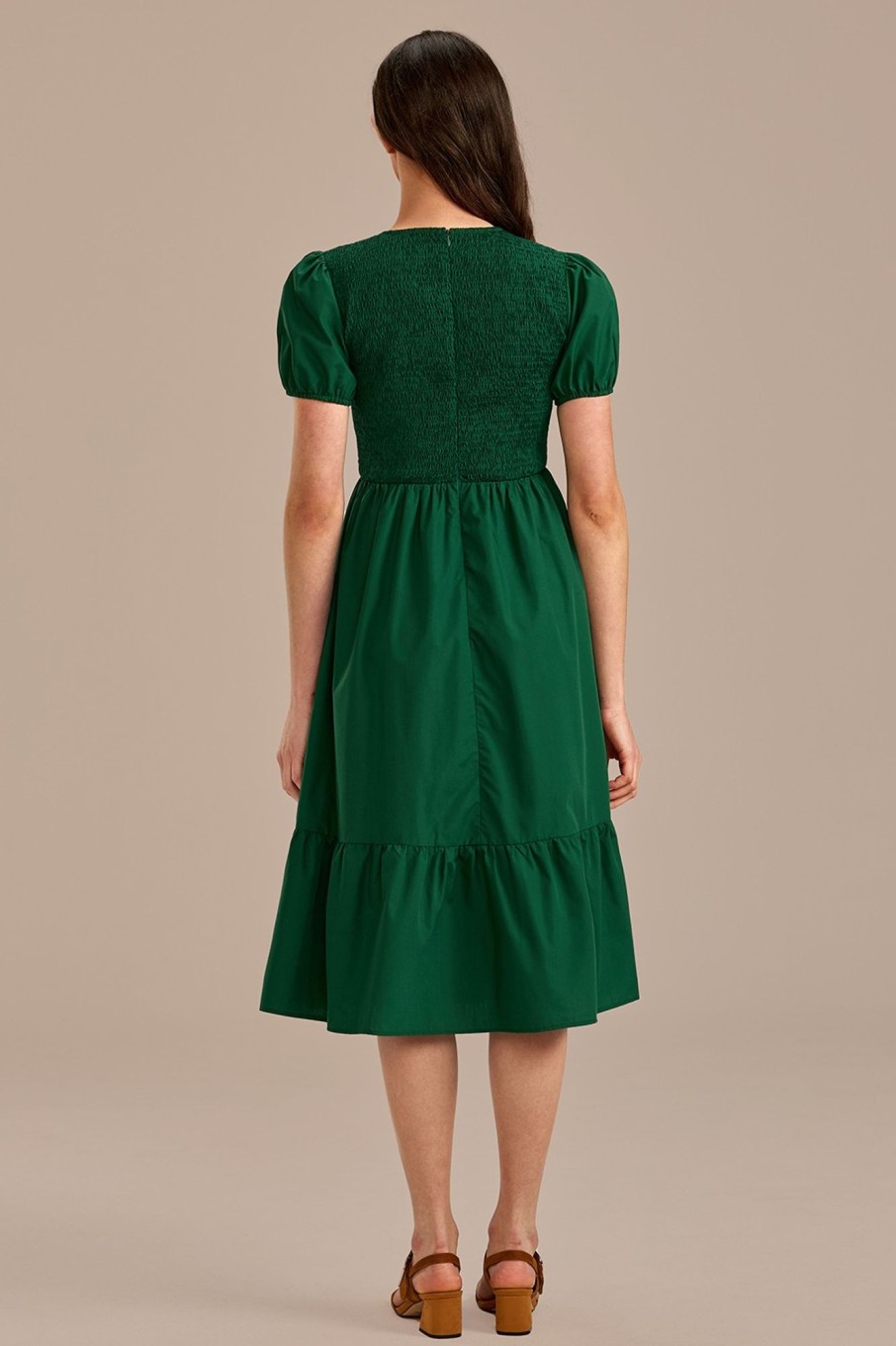 Online Short Puff Sleeve V Neck Smocked Midi Dress Green