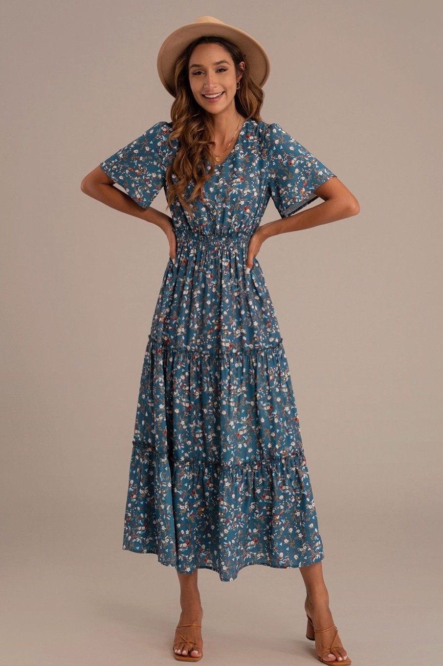 Best Floral Short Sleeve V Neck Tiered Maxi Dress As Picture