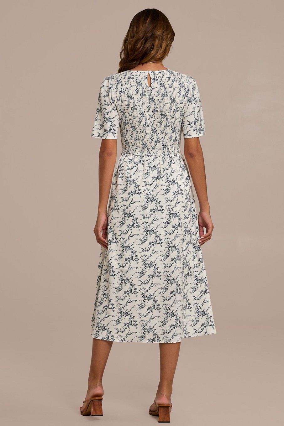 Clearance Round Neck Short Sleeve Smocked Midi Dress Floral