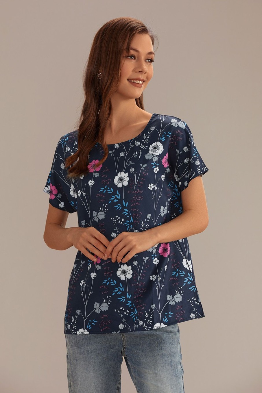 Wholesale Floral Round Neck Short Sleeve Shirt Multi