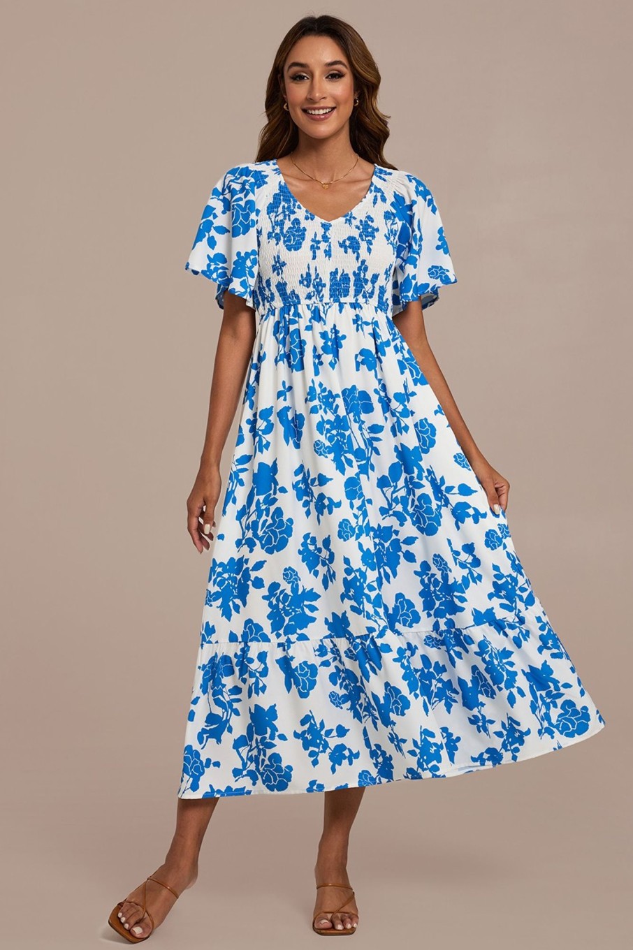 Wholesale Floral Short Sleeve V Neck Smocked Midi Dress Blue