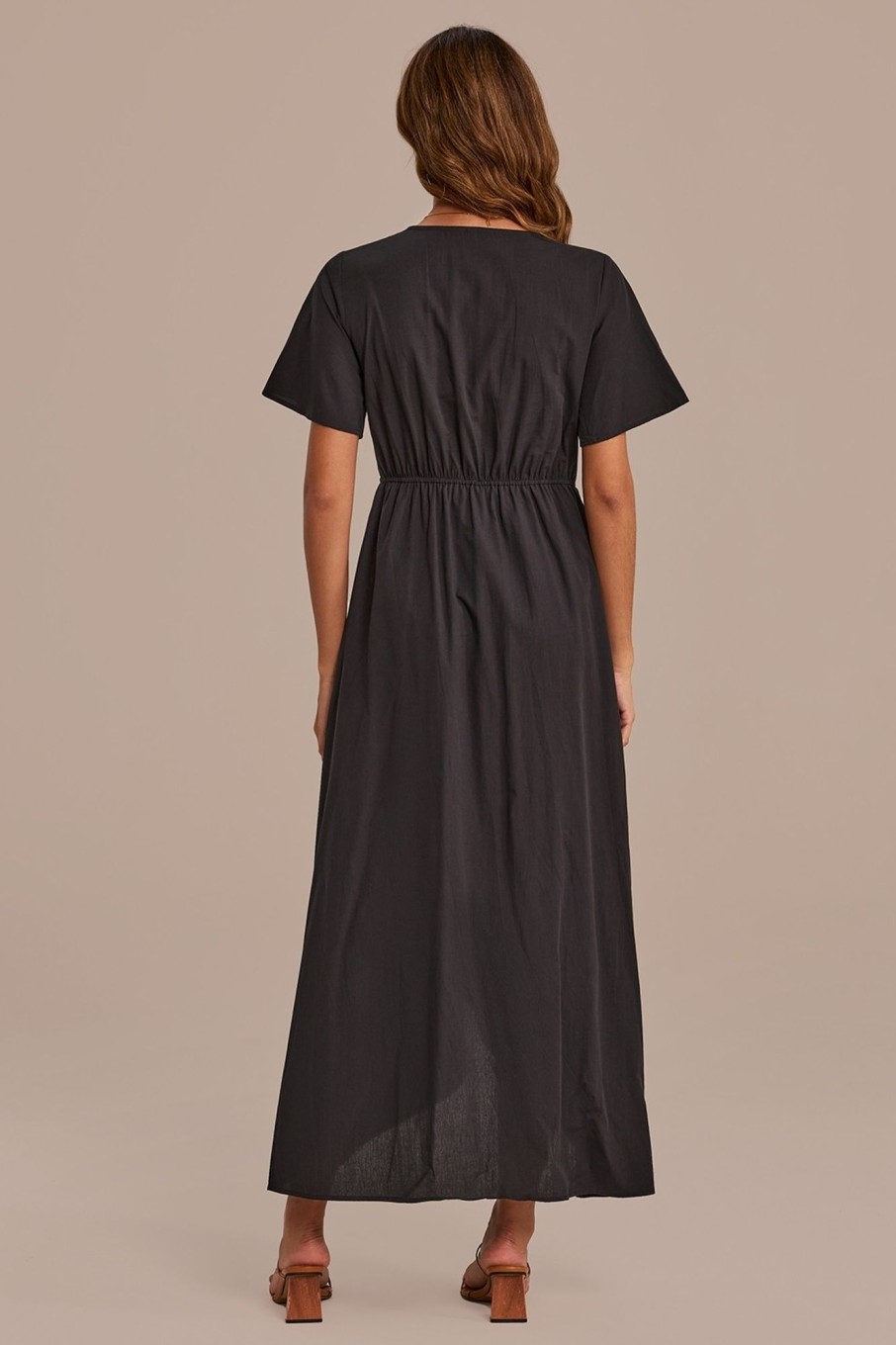 New Short Sleeve V Neck Buttons Maxi Dress Black