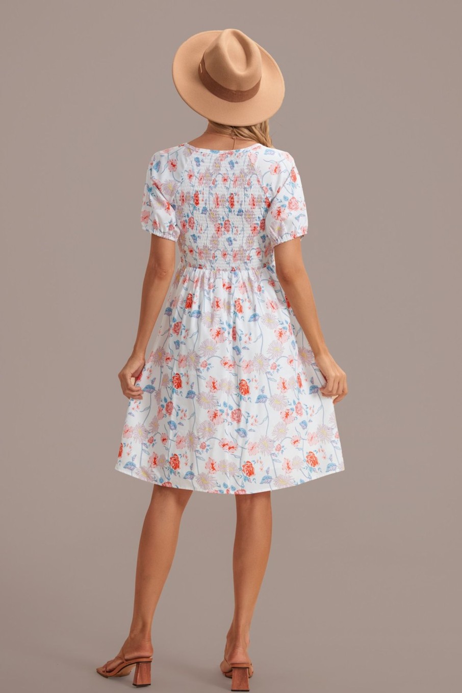 Online White Short Sleeve V Neck Smocked Mini Dress Floral