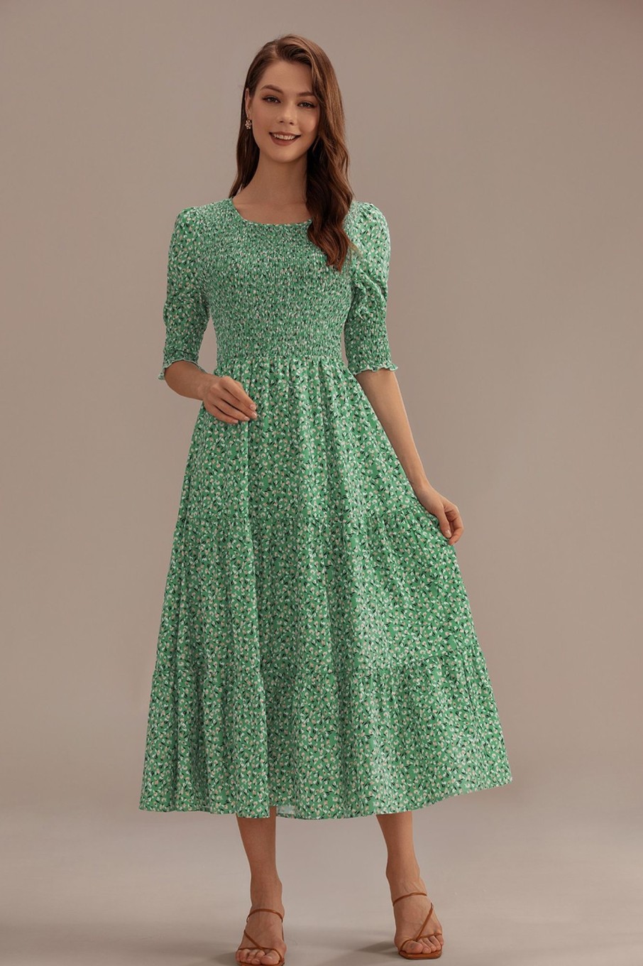 New Floral Short Sleeve Round Neck Smocked Tiered Midi Dress Green