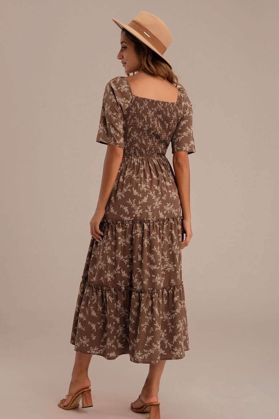 Best Floral Short Sleeve Square Neck Smocked Tiered Maxi Dress Mocha