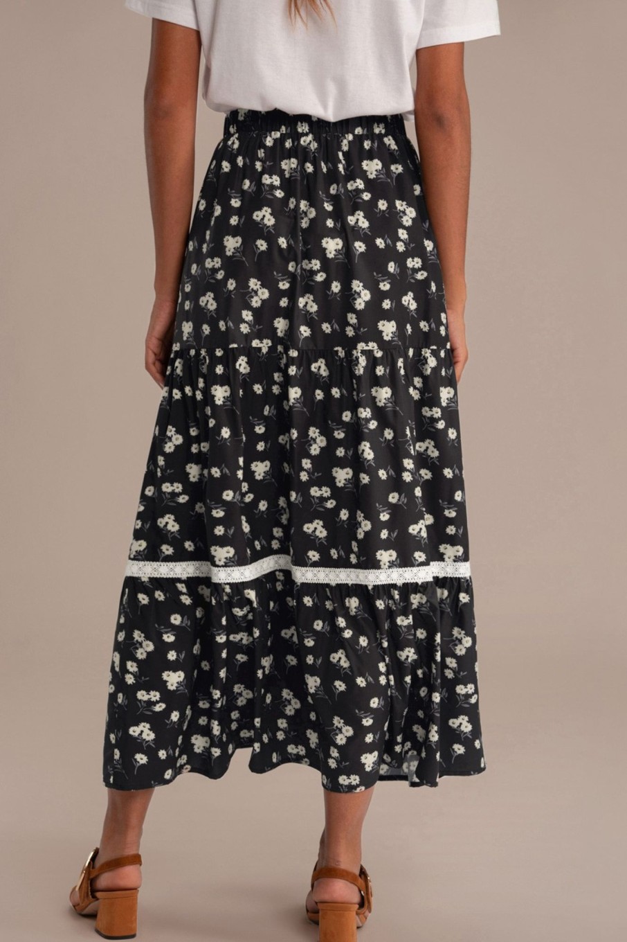 Hot Floral Elastic Waist Tiered Maxi Skirt Black