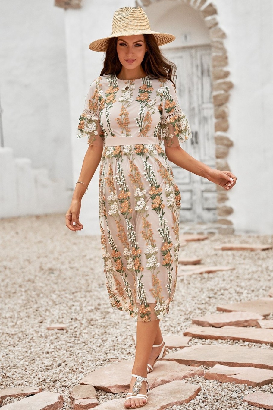 Best Floral Round Neck Short Sleeve Embroidery Lined Midi Dress As Picture