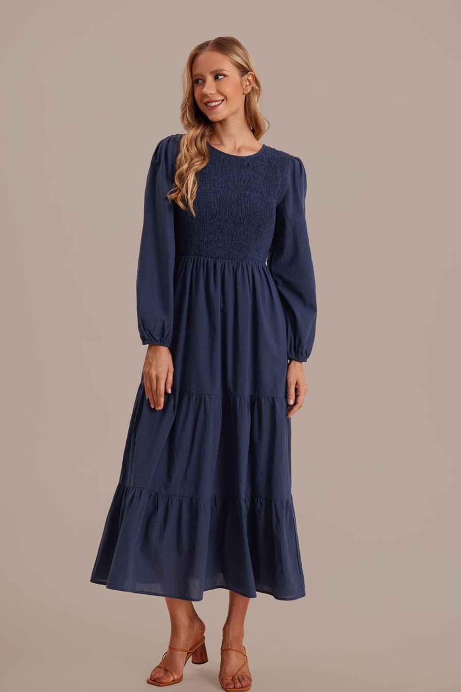 Best Long Sleeve Round Neck Smocked Tiered Maxi Dress Blue